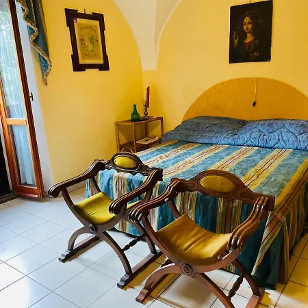Holiday home A Place 2 Be! Entire Place Pettorano Sul Gizio Pettorano sul Gizio